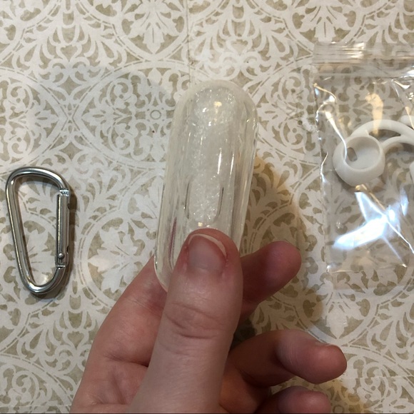 AirPod Pro Case Set - Picture 6 of 7